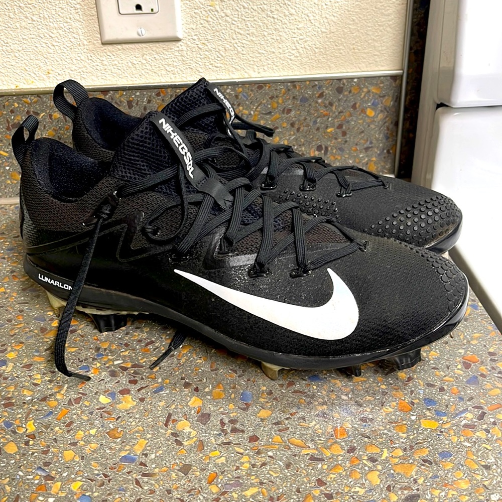 Nike Lunarlon Baseball Cleats- Size 10.5 Mens.